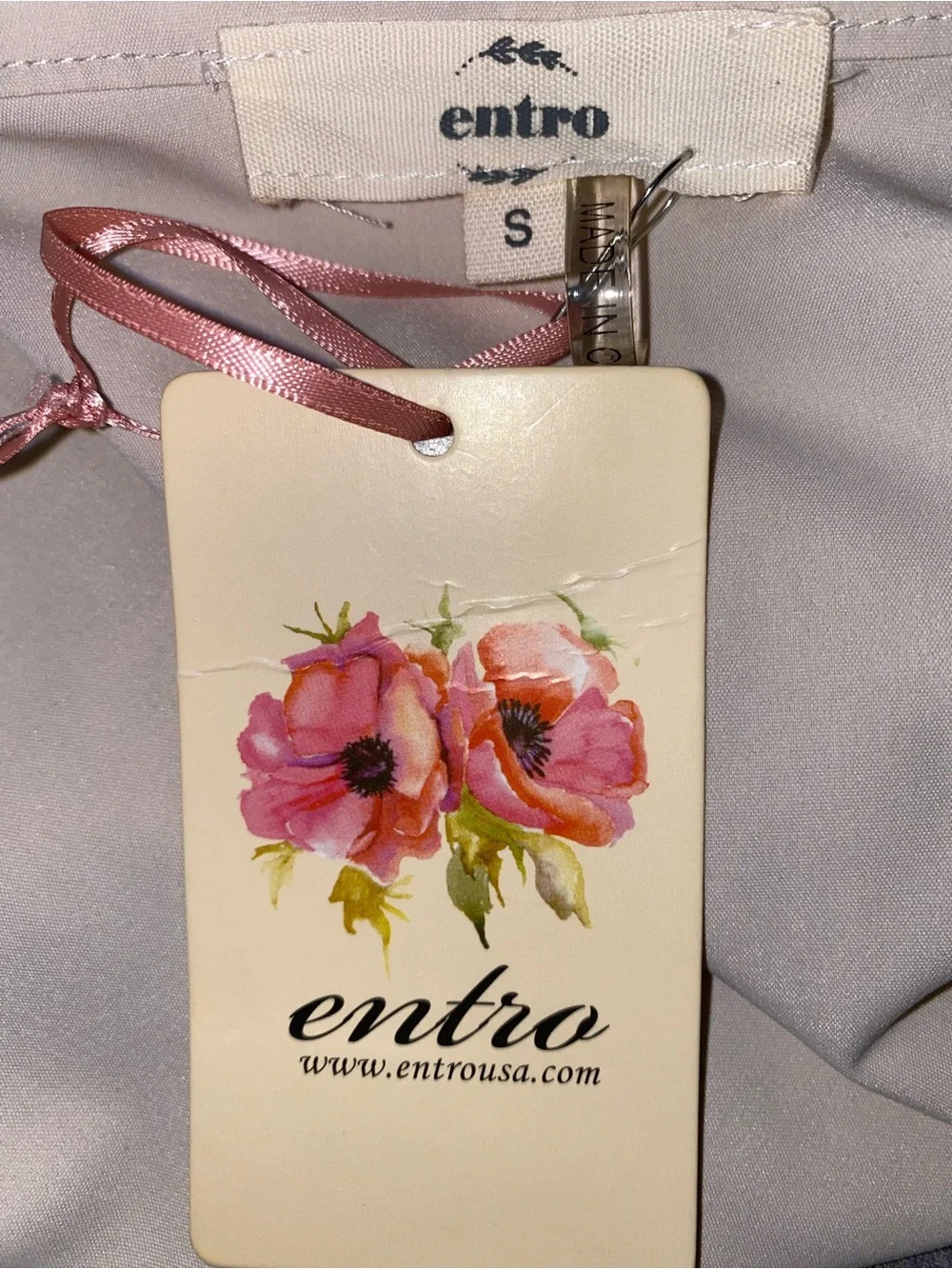 Entro Women’s Utility Vest Size Small White NWT Cargo Pockets Drawstring Zip